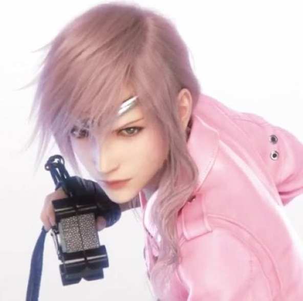 Lightning-Final-Fantasy-Louis-Vuitton-2