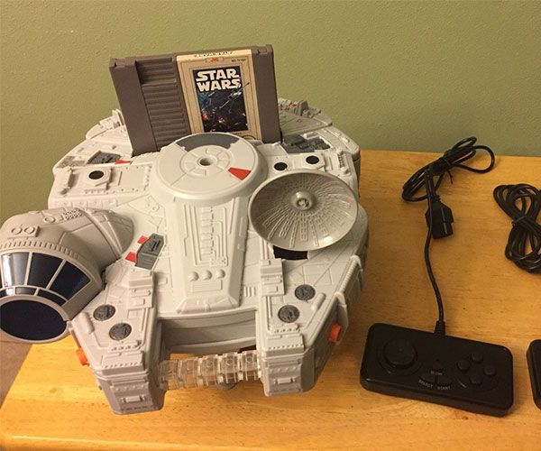 Millenium Falcon NES