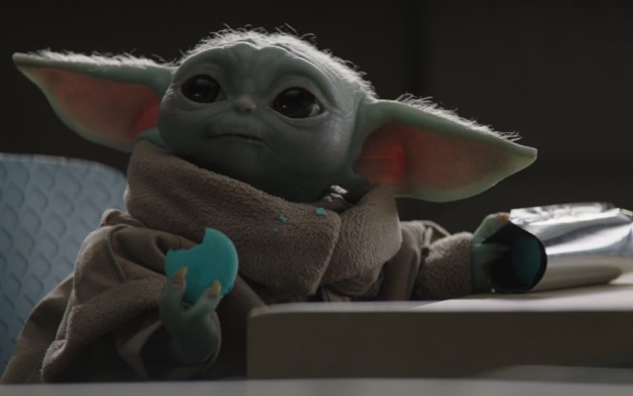 baby yoda, blue macarons, the mandalorian