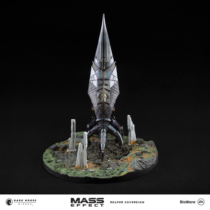 Mass Effect Reaper Sovereign Statue