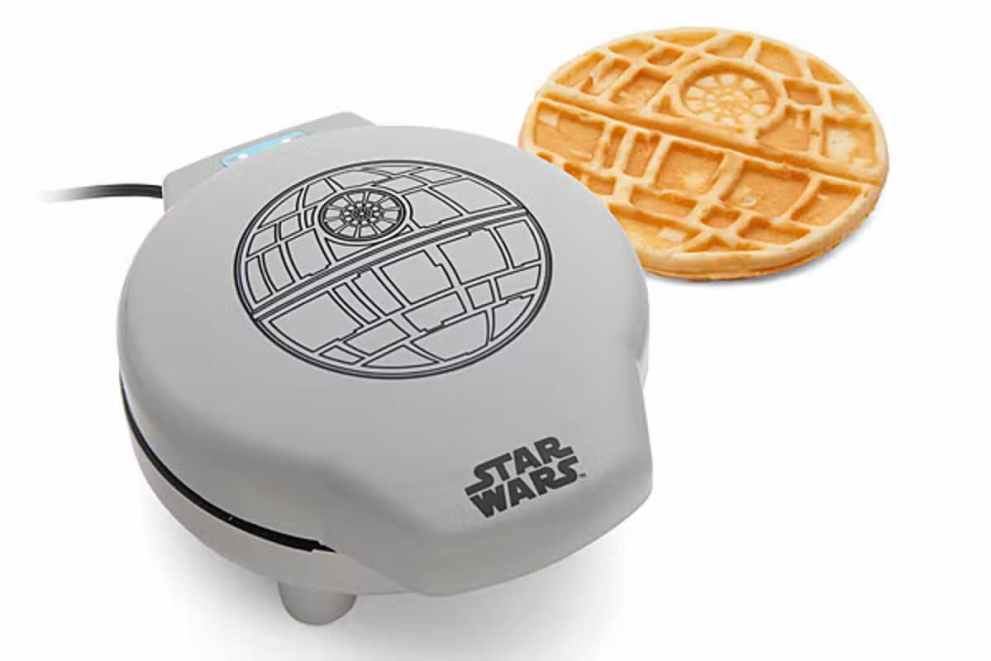 Star Wars Millennium Falcon Waffle Maker