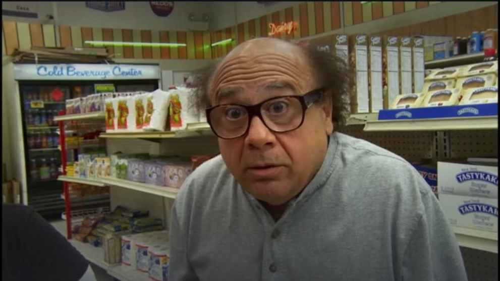 Frank TV IASIP Danny Devito