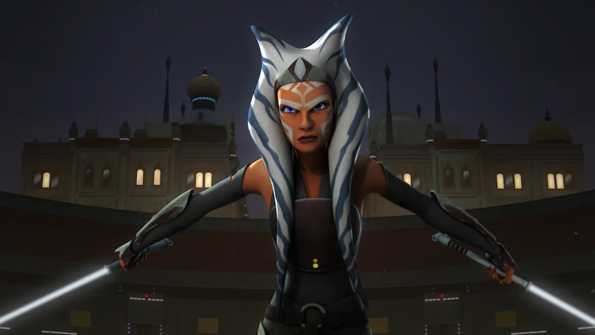 Ahsoka prepares to fight two Inquisitors in Star Wars Rebels Season 2.