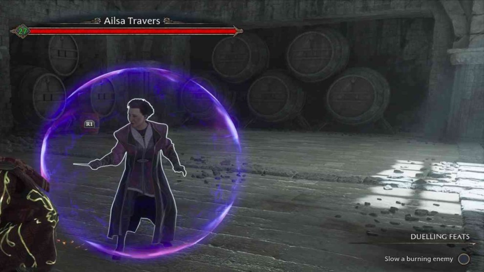 Hogwarts Legacy how to defeat Infamous Foe Alisa Travers.