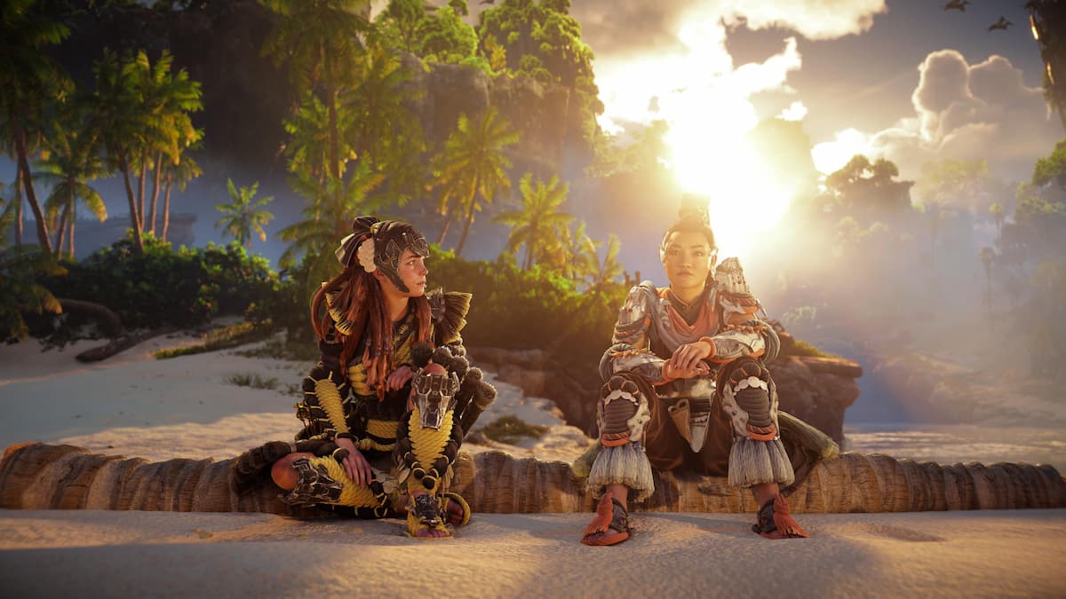 Aloy and Seyka in Horizon Forbidden West: Burning Shores