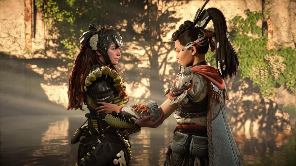 Aloy and Seyka in Horizon Forbidden West: Burning Shores