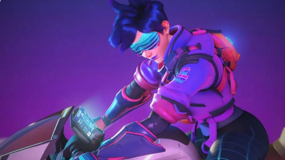 Tracer's Vaporwave skin in Overwatch 2 Season 4