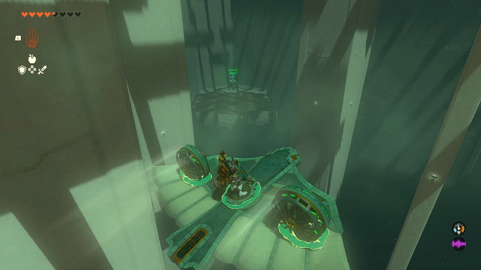 Link flies using Wings in Sitsum shrine in Zelda TOTK.